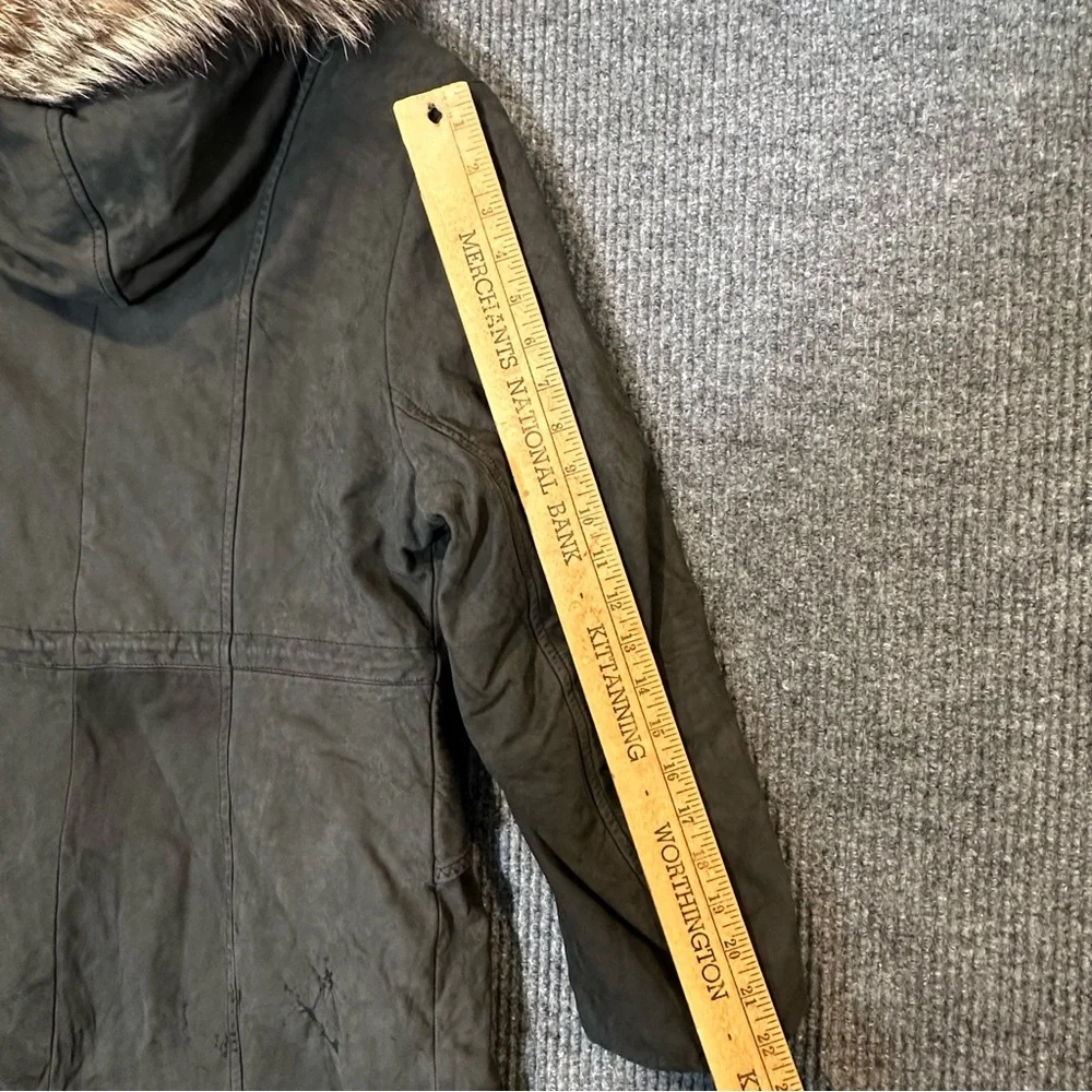 Lone Pine Leather Duffle Coat Women's M Coyote Fur Hood Toggle USA Made Vintage - Picture 11 of 13